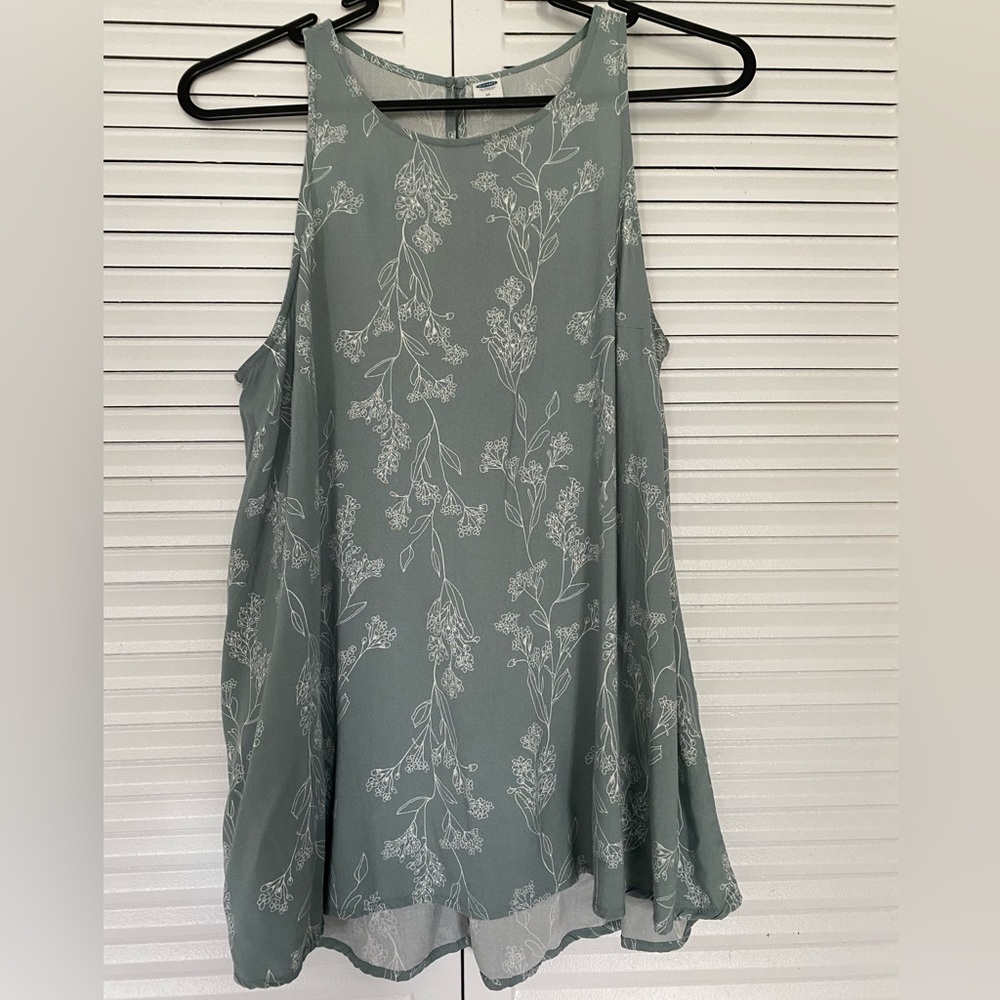 Old Navy green floral print tank top